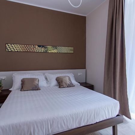Mama Guest House Ciampino Eksteriør billede