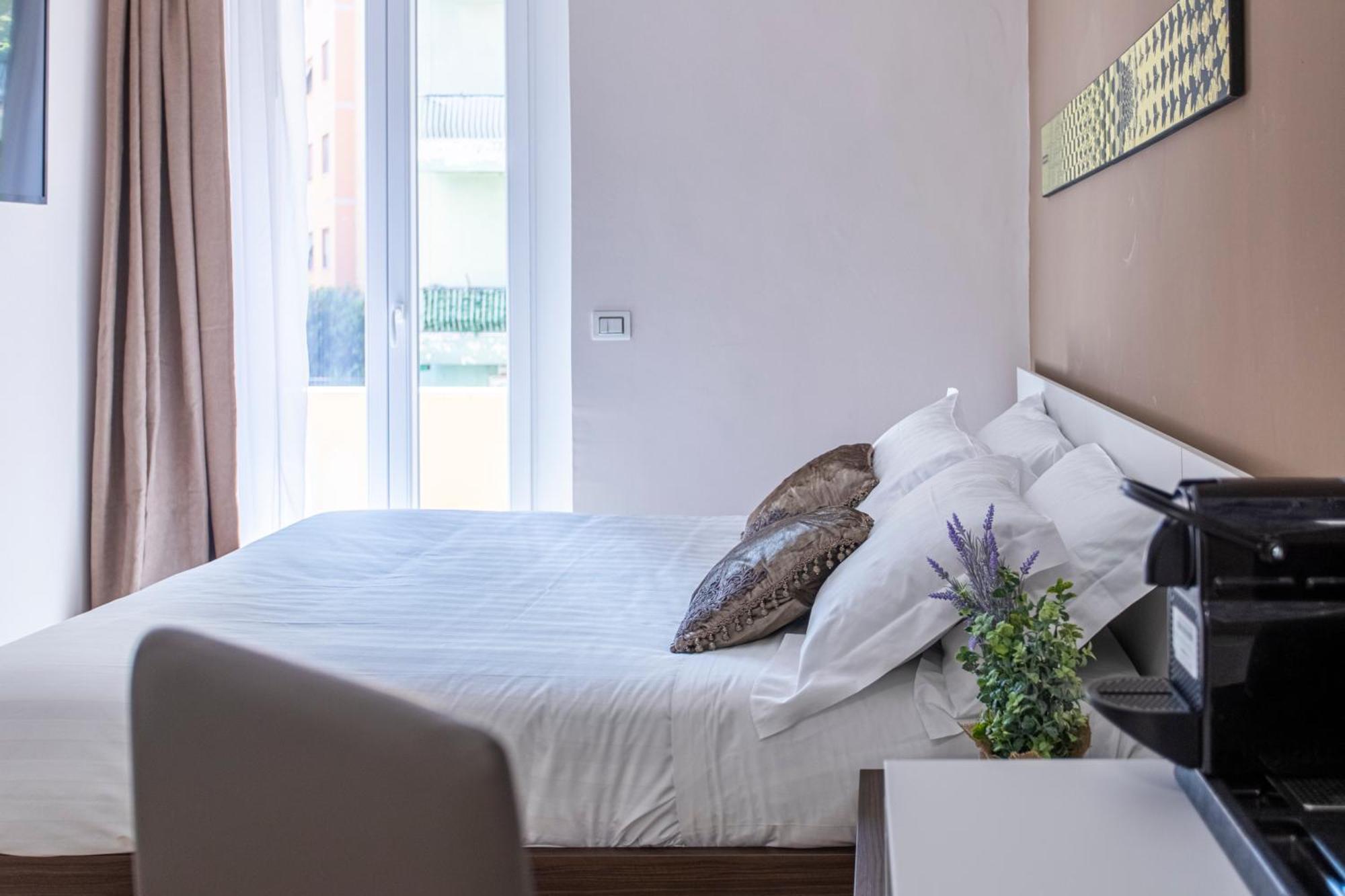 Mama Guest House Ciampino Eksteriør billede